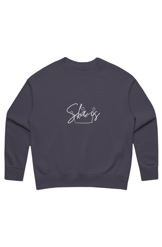 She Is | Relaxed Crew